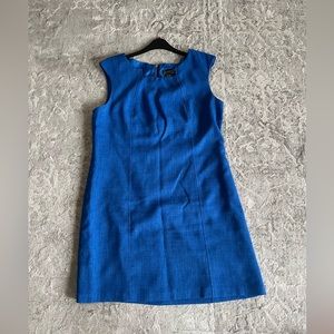 Tahari sleeveless sheath dress, feels like linen but doesn’t wrinkle